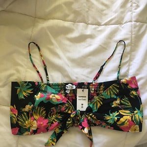 Rocky Barnes Express Floral Print Cropped Top